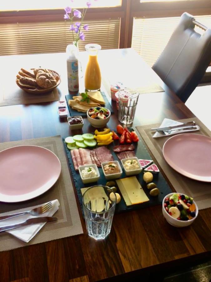 Grand Spa Holiday Home Sklene Teplice Bagian luar foto